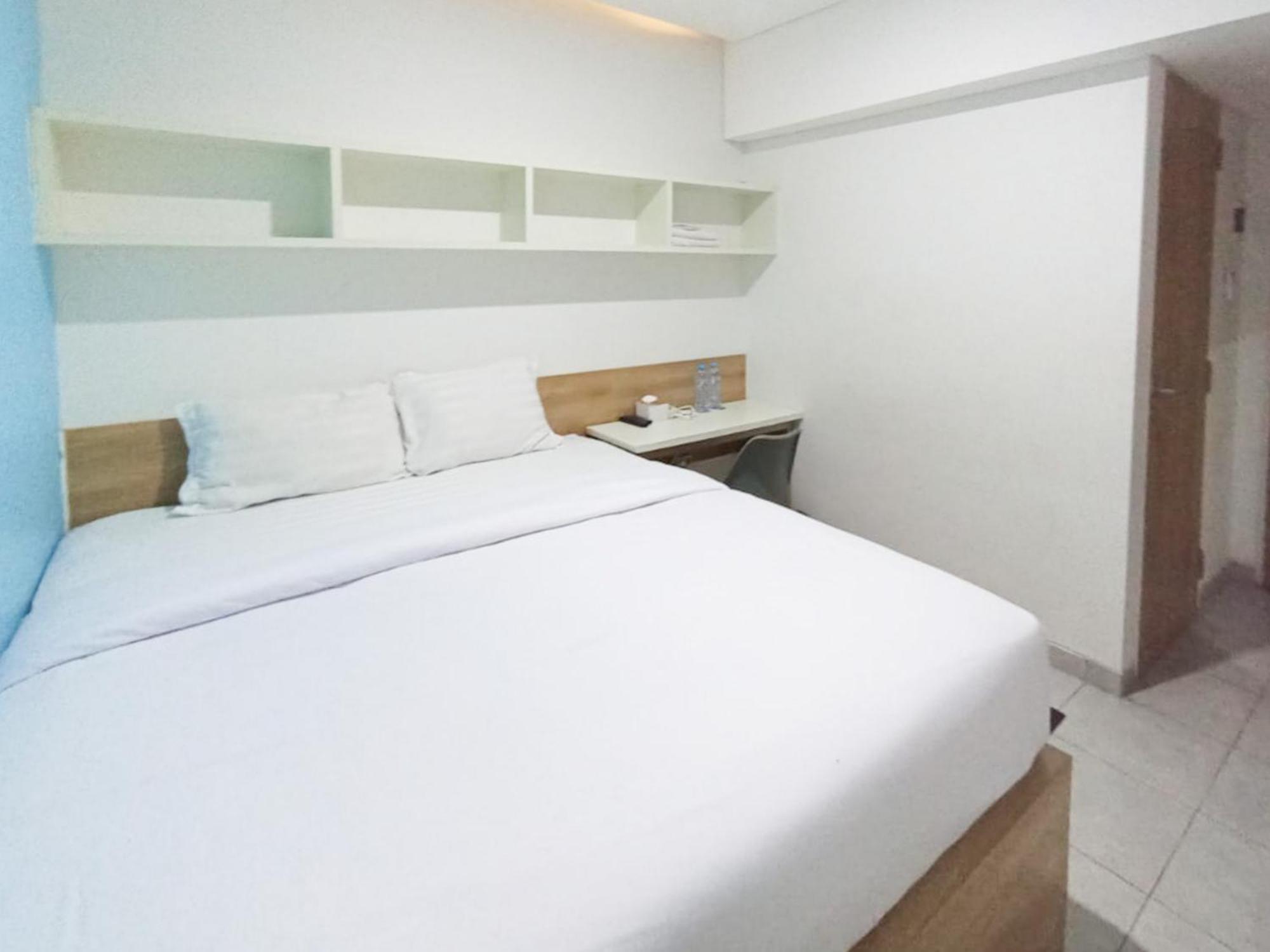 Отель Ofo Kost Premium Kampung Inggris Pare Syariah Mitra Reddoorz Экстерьер фото